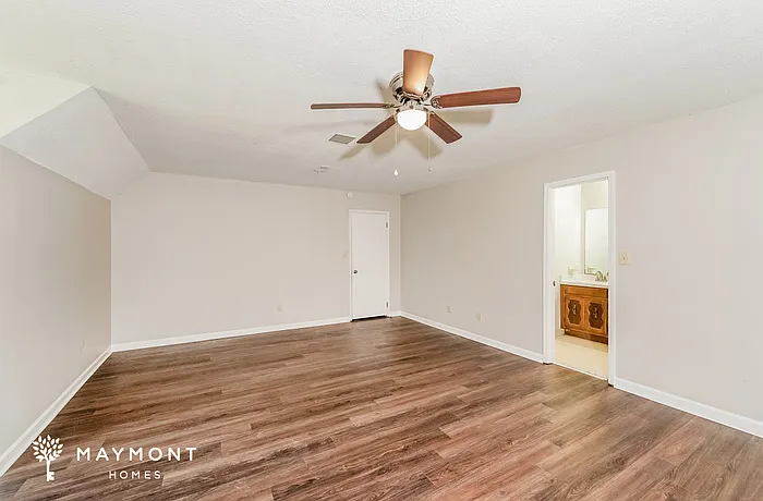 101 Moss Rock Ln — Photo 10