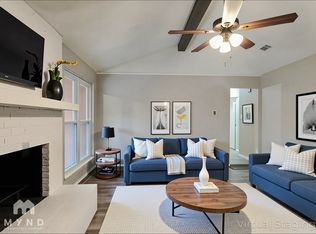 3528 Park Lake Dr, Fort Worth, TX 76133