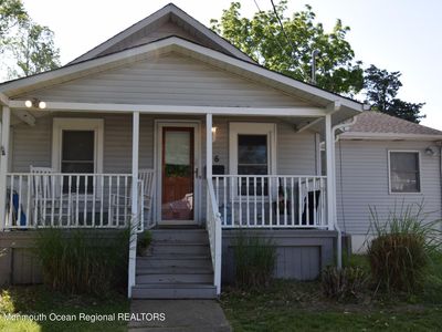 16 Trenton Avenue, Manasquan, NJ, 08736