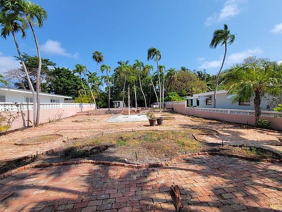 4th image of 3807 Flagler Ave