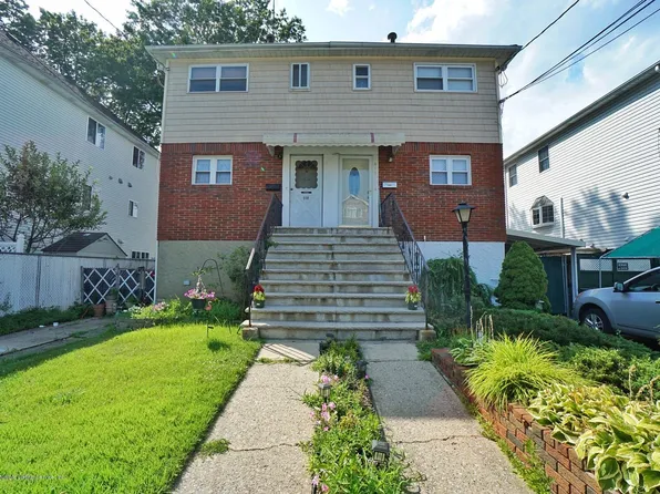 815 Nugent Ave, Staten Island, NY 10306