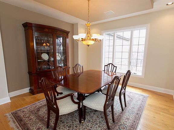 3rd image of 365 Saint Andre Dr