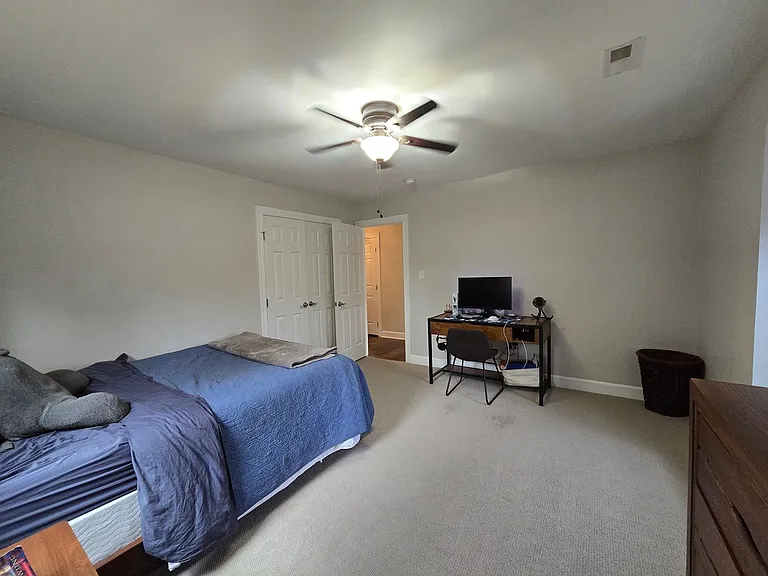 409 N Fulton St — Photo 30