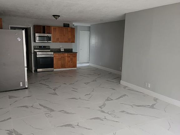 3rd image of 5700 NW 28th St