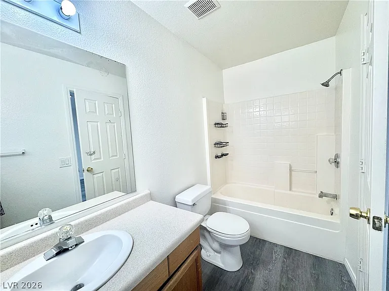 1040 Pahrump Valley Blvd #3 — Photo 8