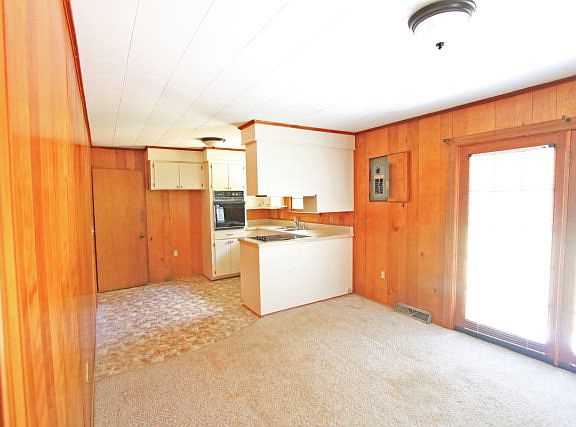 4th image of 105 Kirby Dr