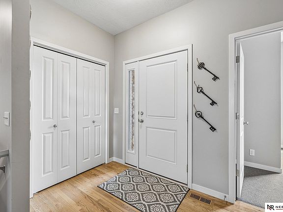 3rd image of 65 Vince Dr