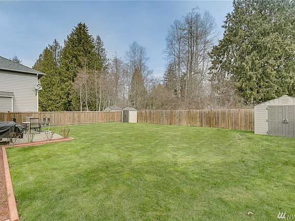 3rd image of 3415 76th Dr NE