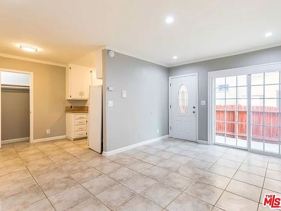 2nd image of 3740 Veteran Ave #1