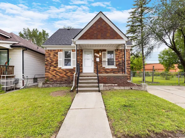 8843 Gary St, Dearborn, MI 48126