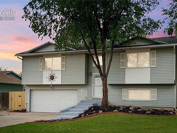 2nd image of 1044 Bromefield Dr