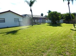 1599 SW 2nd St, Boca Raton, FL 33486