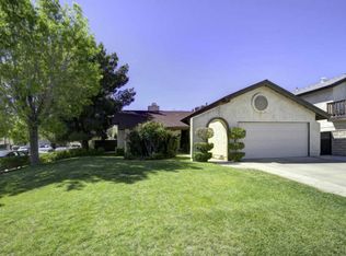 2508 Desert Oak Dr, Palmdale, CA 93550