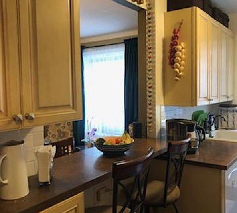 5th image of 3031 Hobart St APT 3O