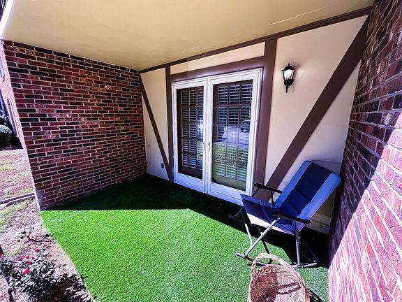 5th image of 4606 Lawndale Dr Unit A