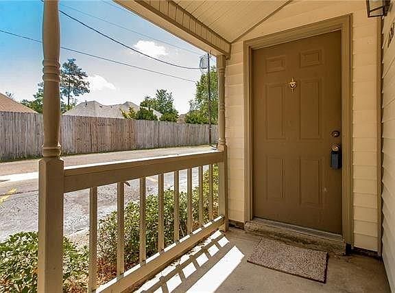 3rd image of 621 Cedarwood Dr #621
