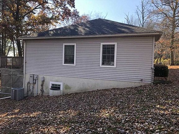 2nd image of 1771 Mountain Laurel Ct
