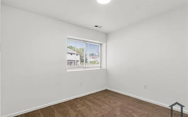 3900 Gwynn Oak Ave — Photo 6