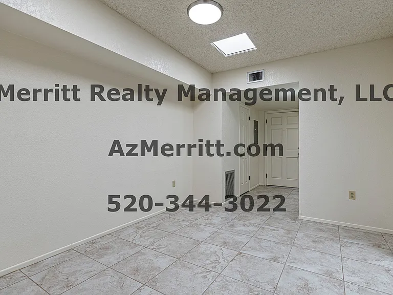 3832 E Pima St #8 — Photo 5
