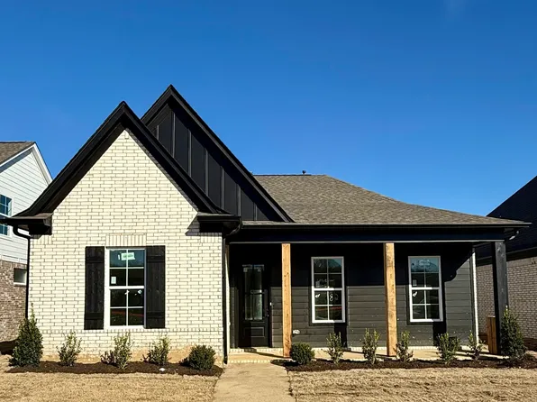 602 Bolivar Dr, Nesbit, MS 38651