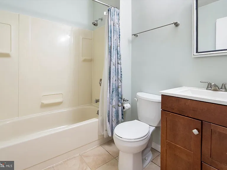 416 Five Farms Ln — Photo 19