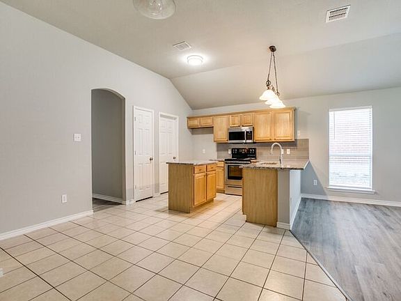 5th image of 8713 Gaines Dr