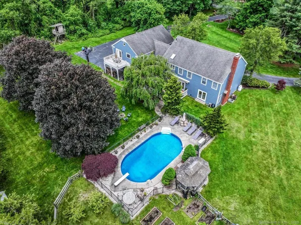 108 Northwood Drive, Easton, CT 06612