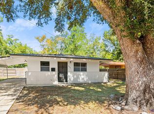 5825 Clayton Dr, Baton Rouge, LA 70805