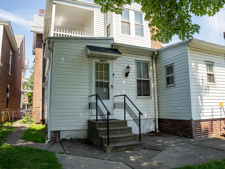 462 N Charlotte St #B — Photo 23