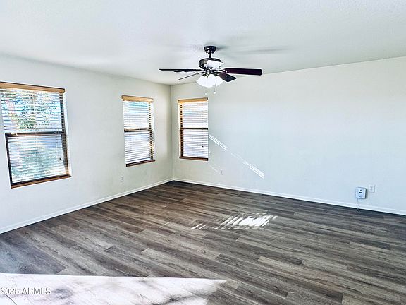 3rd image of 8903 E PLANA Avenue