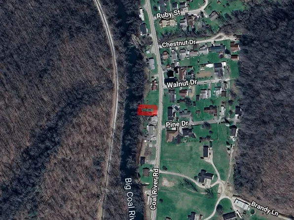 14368 Coal River Rd, Seth, WV 25181