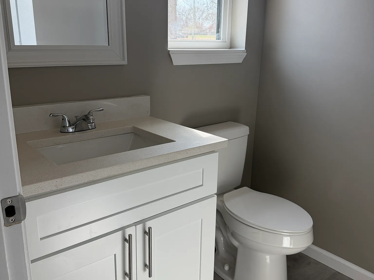 2 bed, 2.5 bath, $1,350 — Photo 4