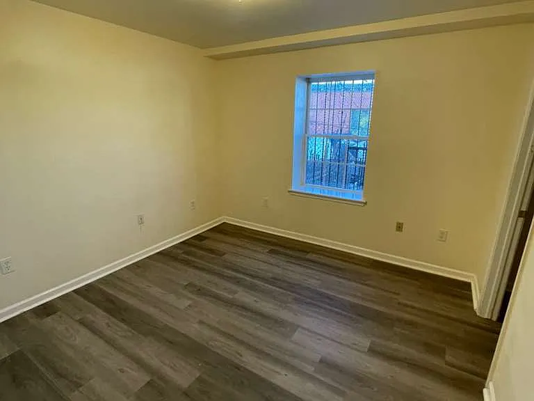 324 Clinton Ave #1 — Photo 5