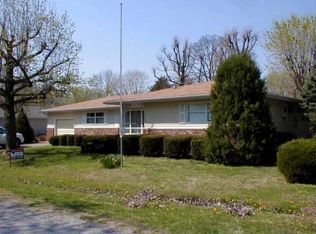 501 Stearns St, Carterville, IL 62918