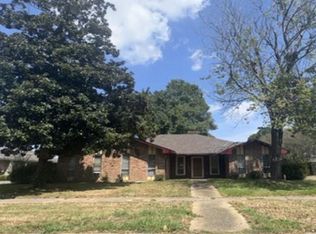 2309 Stonewood Dr, Baton Rouge, LA 70816