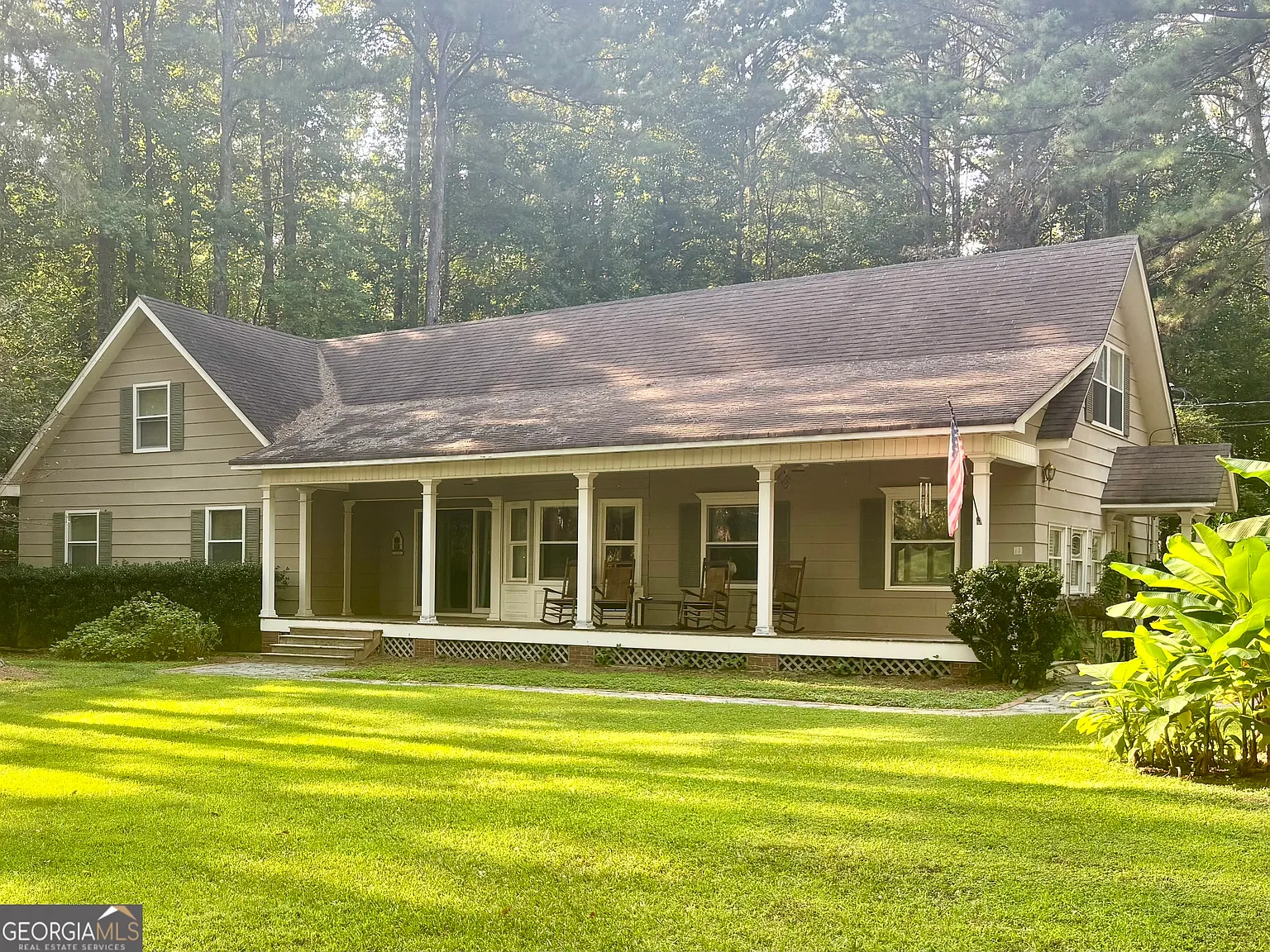 230 White Rd photo 1