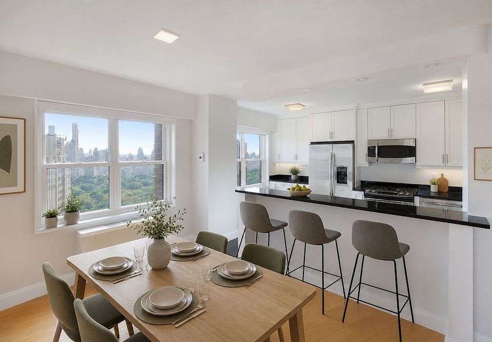 1st image of 20 W 64th St APT 24P