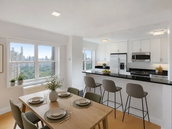 20 West 64th Street image 1 of 12