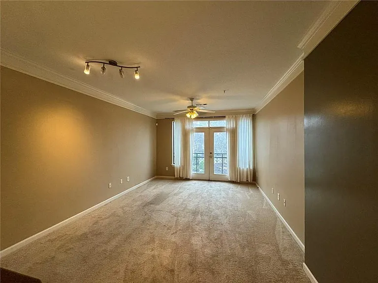 400 17th St NW #2205 — Photo 14