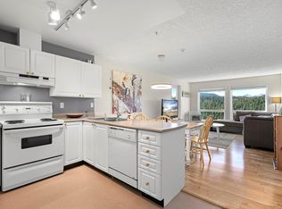 1201 Henry Rd #312, Courtenay, BC V9J