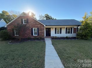 4704 Benridge Ln, Charlotte, NC 28226