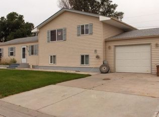 610 S High School St, Kimball, NE 69145