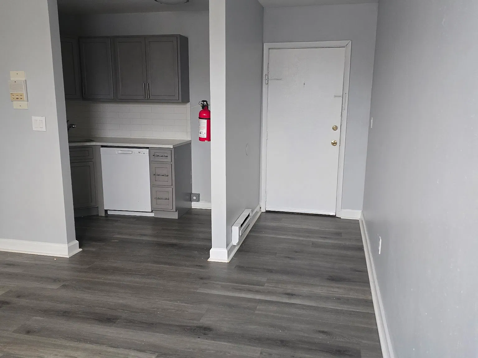 1 bed, $1,695 — Photo 3