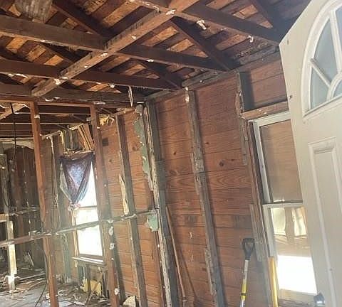 5th image of 542 Balboa St