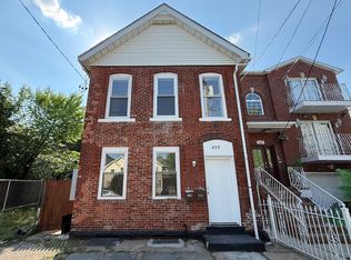 435 S 17th St #1, Newark, NJ 07103
