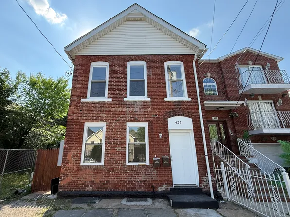 435 S 17th St #1, Newark, NJ 07103