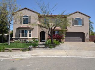 5806 W Ashcroft Ave, Fresno, CA 93722