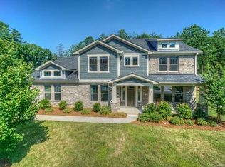 271 Treetops Dr, Stanley, NC 28164