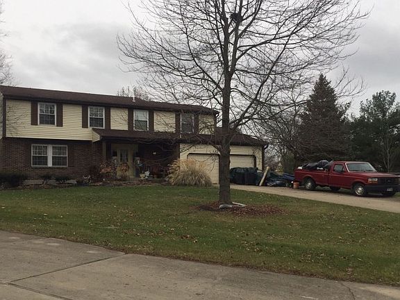 3rd image of 8125 Glenridge Ct