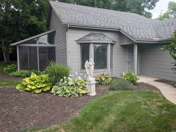 7001 Sweet Gum Ct, Fort Wayne, IN 46804